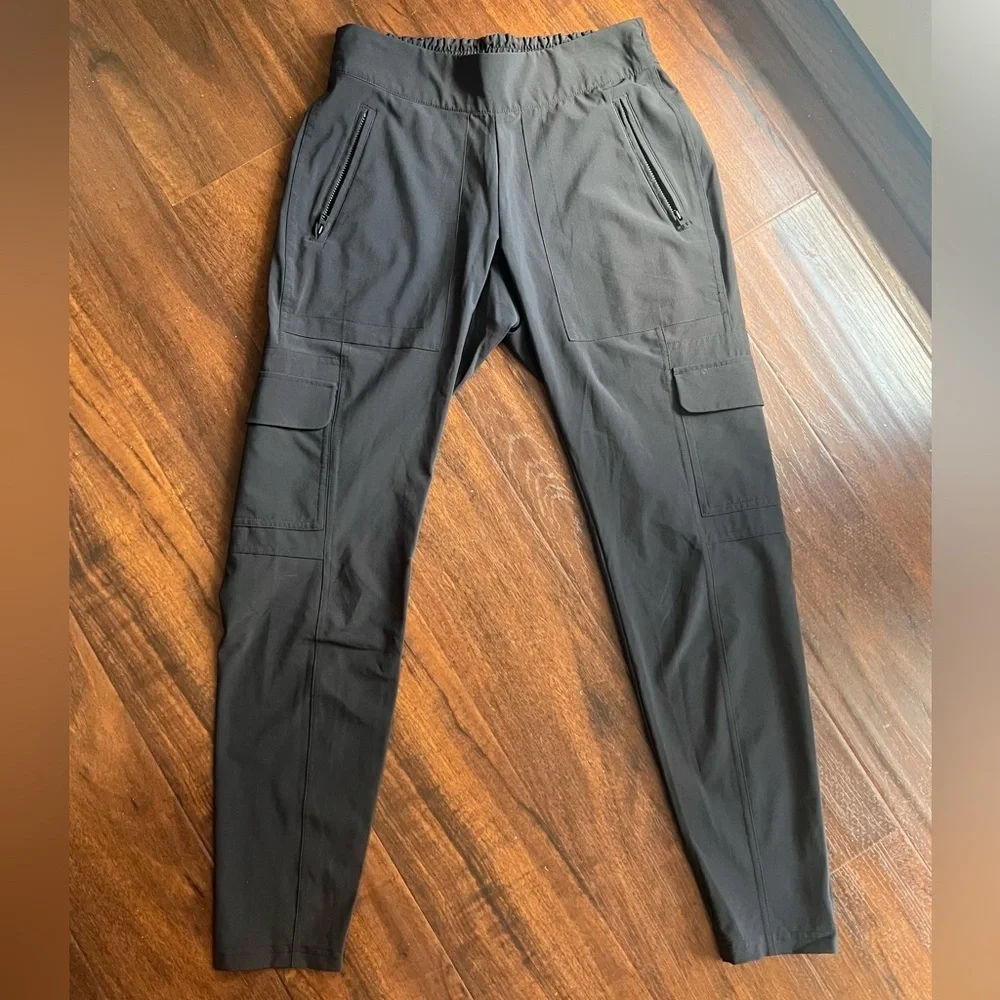 Athleta Chelsea Cargo Pants size 0 - Picture 1 of 6